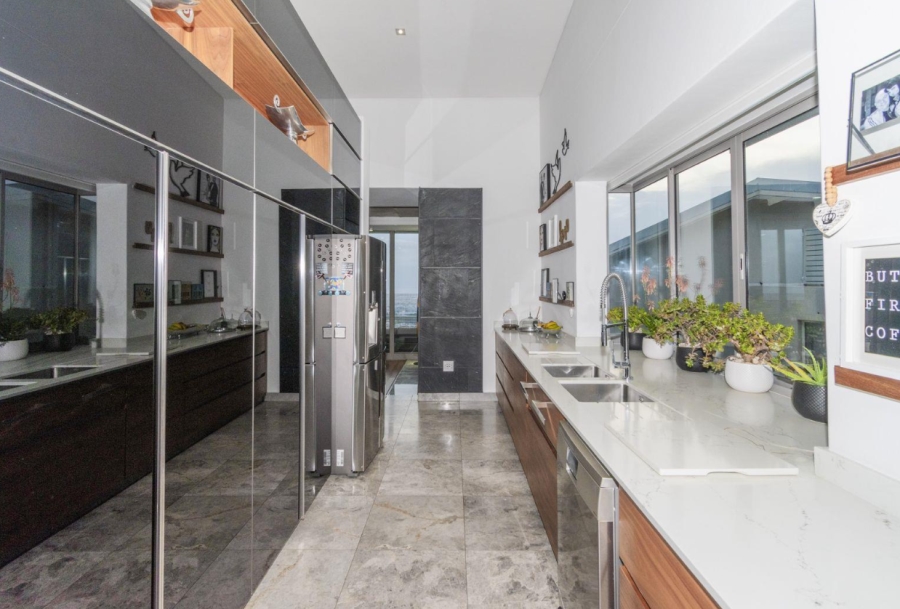 4 Bedroom Property for Sale in Fairhaven Country Estate Western Cape